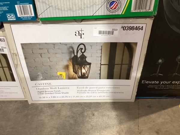Lot # 1513 allen + roth Castine Outdoor Wall Light $90