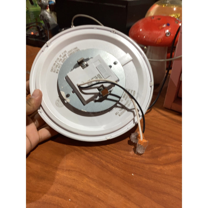 Lot # 1466 White LED Downlight Selectable CCT 12W - $22