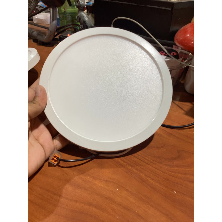 Lot # 1465 White NXL1140-L12K9027 LED Downlight $15