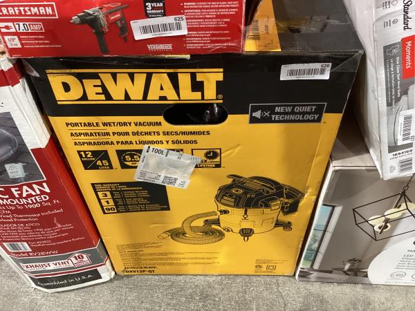 Lot # 626 DEWALT Stealthsonic Quiet 12-Gallons 5.5-HP $179