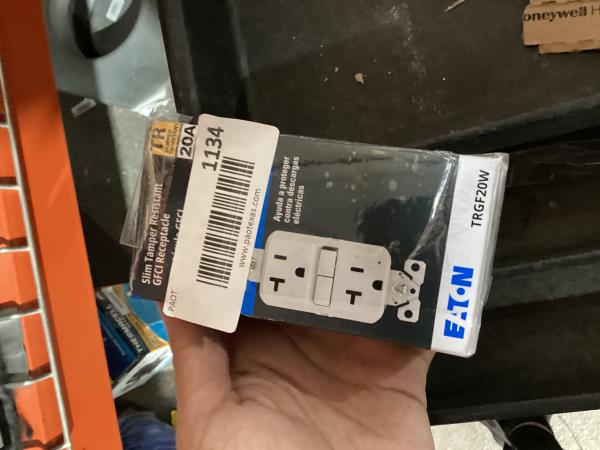 Lot # 1134 Eaton Wiring GFCI Tamper Resistant $30