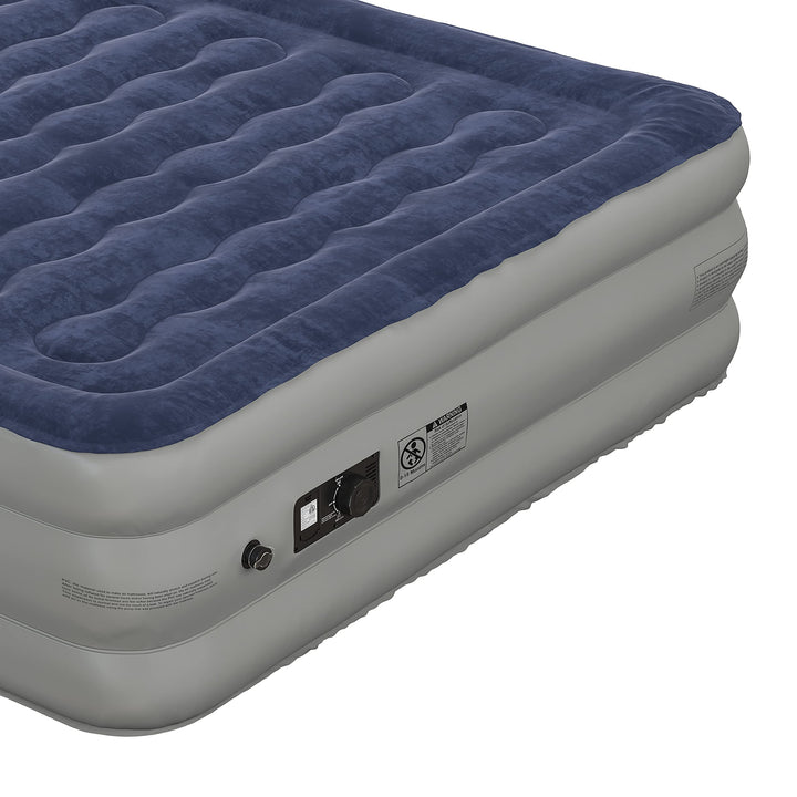Lot # 1654 Flash Furniture Inflatable Bed $118.97