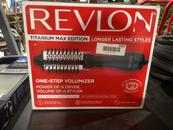 Lot # 2003 Revlon One-Step Hair Dryer and Volumizer Titanium Max Edition 2.4  Hot Air Brush  Black