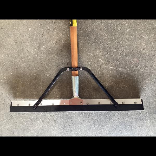 Lot # 1282 Midwest Rake EZ Squeegee 24-inch $55