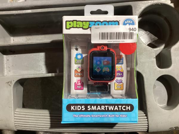 Lot # 940 Kids Smart Watch PlayZoom 2