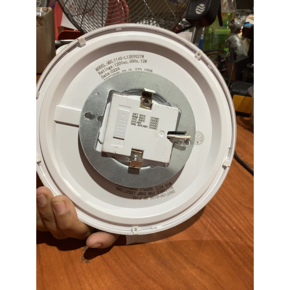 Lot # 1460 Maxxima LED Panel Light MXL1140-L12K9027W $17.99