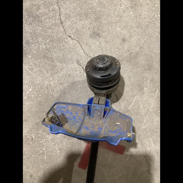 Lot # 1418 KOBALT 40V String Trimmer KST 1040B-03 Used - $90