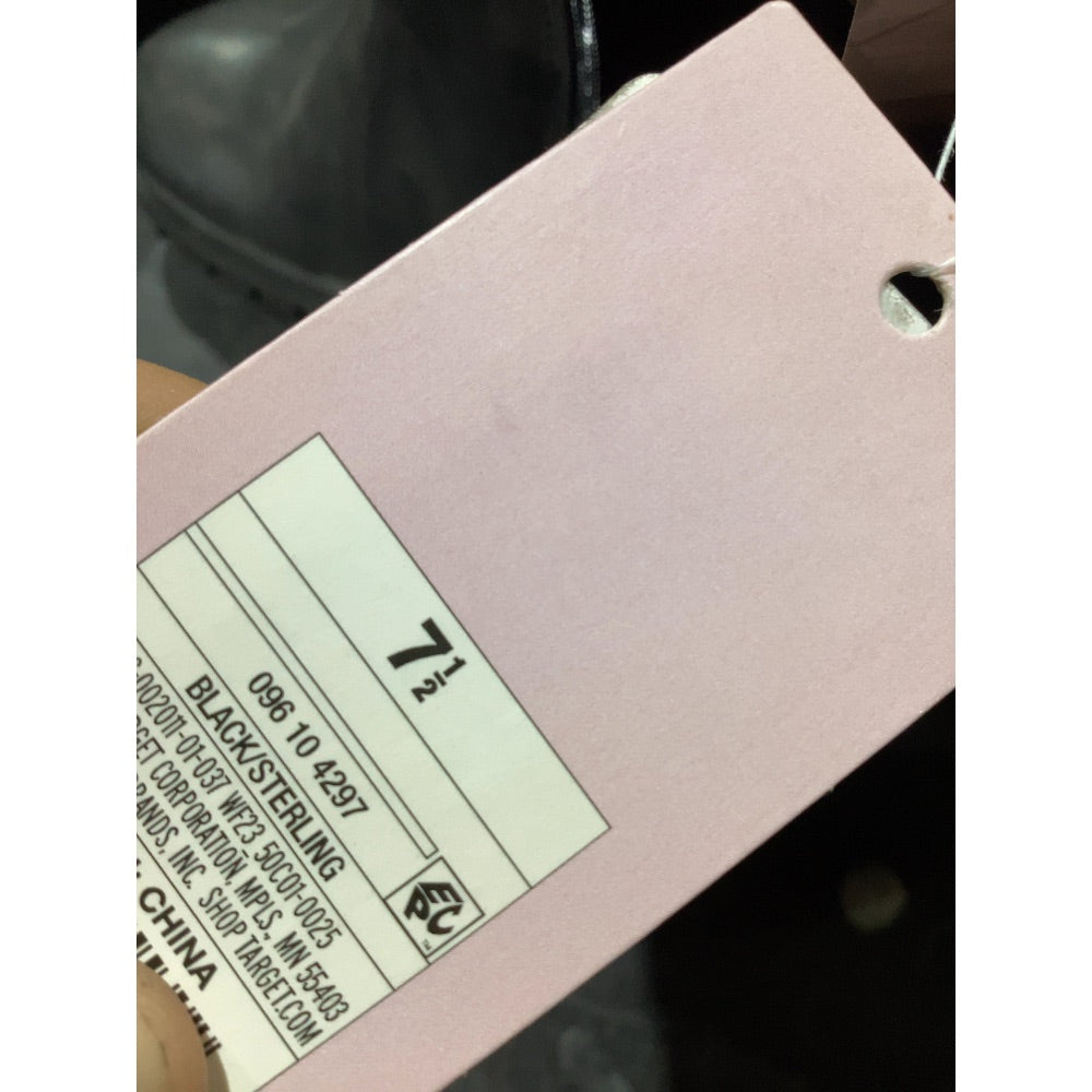 Lot # 560 Sterling Chelsea Boots $40