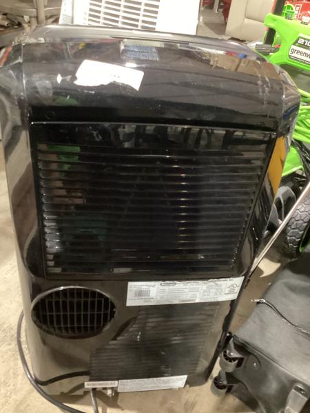 Lot # 2145 De'Longhi 14,000 BTU Portable Air Conditioner $600