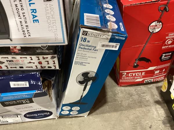 Lot # 460 Utilitech 18 Inch Oscillating Pedestal Fan $50