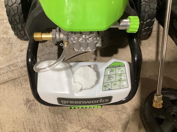 Lot # 2116 Greenworks Cold Water Electric Pressure Washer$180