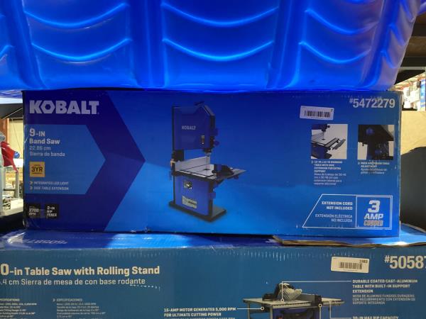 Lot # 7 Kobalt 9-in 3-Amp Stationary Band Saw $220