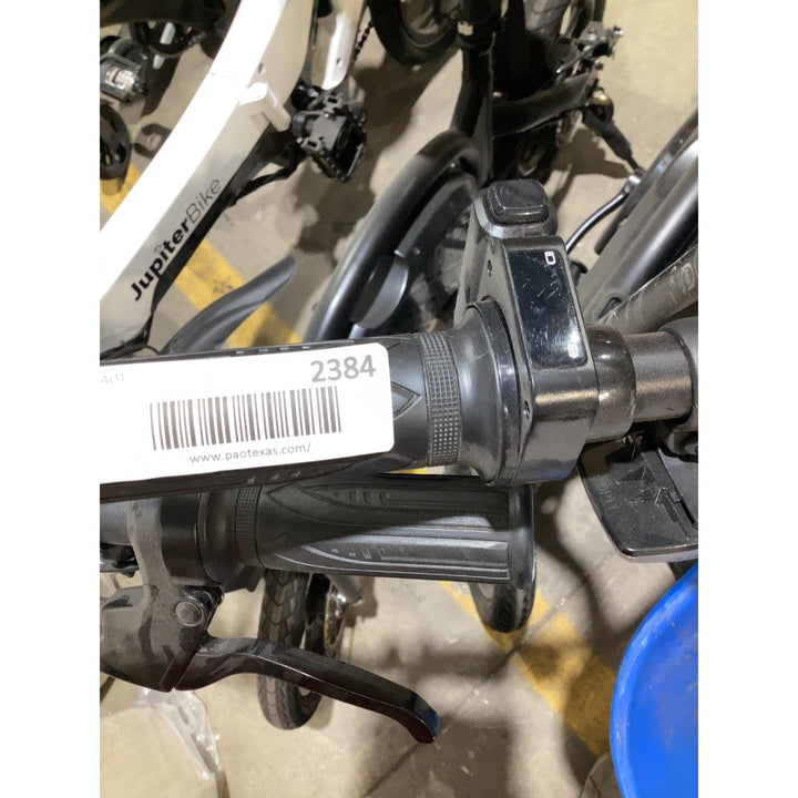 Lot # 2384 Jupiter Bike $400.00