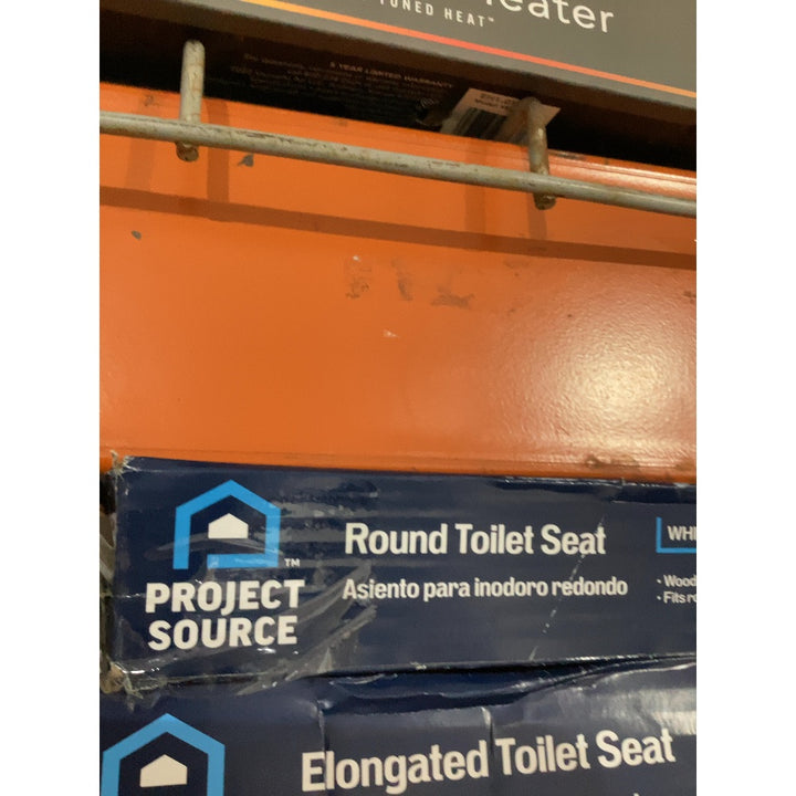 Lot # 1696 Project Source Round Toilet Seat $16.93