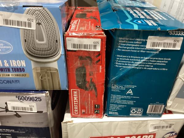 Lot # 605 Craftsman 20V MAX cordless Oscillating Tool $109