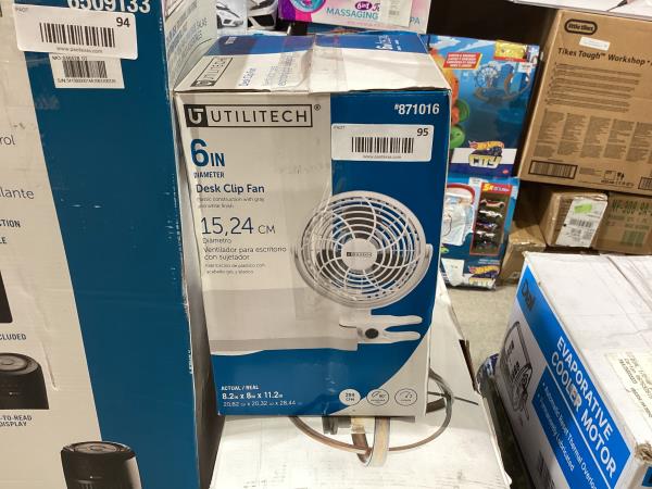 Lot # 95 DC6-2A 6 Inch Desk Clip Fan