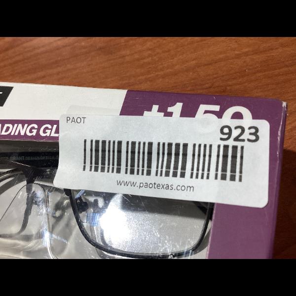 Lot # 923 Foster Grant Reading Glasses - $20